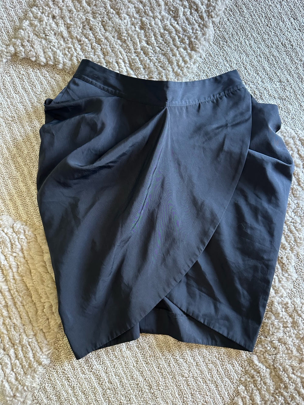Leith Black Tulip-Front Skirt